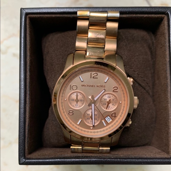 Michael Kors Accessories - Rose gold Michael Kors watch